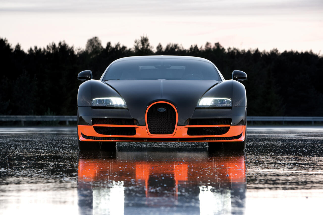 AMAZING gan, James mampu mengendarai mobil Bugatti Super Sport Speed 417,6 km/jam