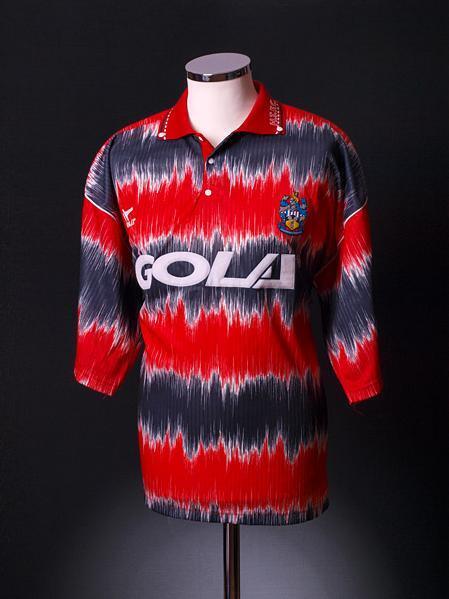 Jersey Klub Bola dgn Desain Absurd! Klub agan ada ga?
