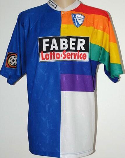 Jersey Klub Bola dgn Desain Absurd! Klub agan ada ga?