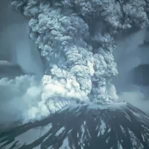 3 Letusan gunung terdahsyat di Indonesia