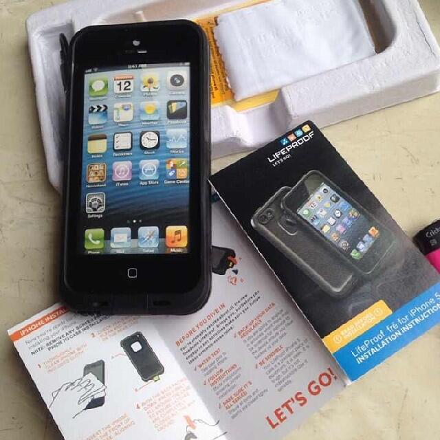 Terjual Lifeproof Nuud, Lifeproof fre, waterproof 