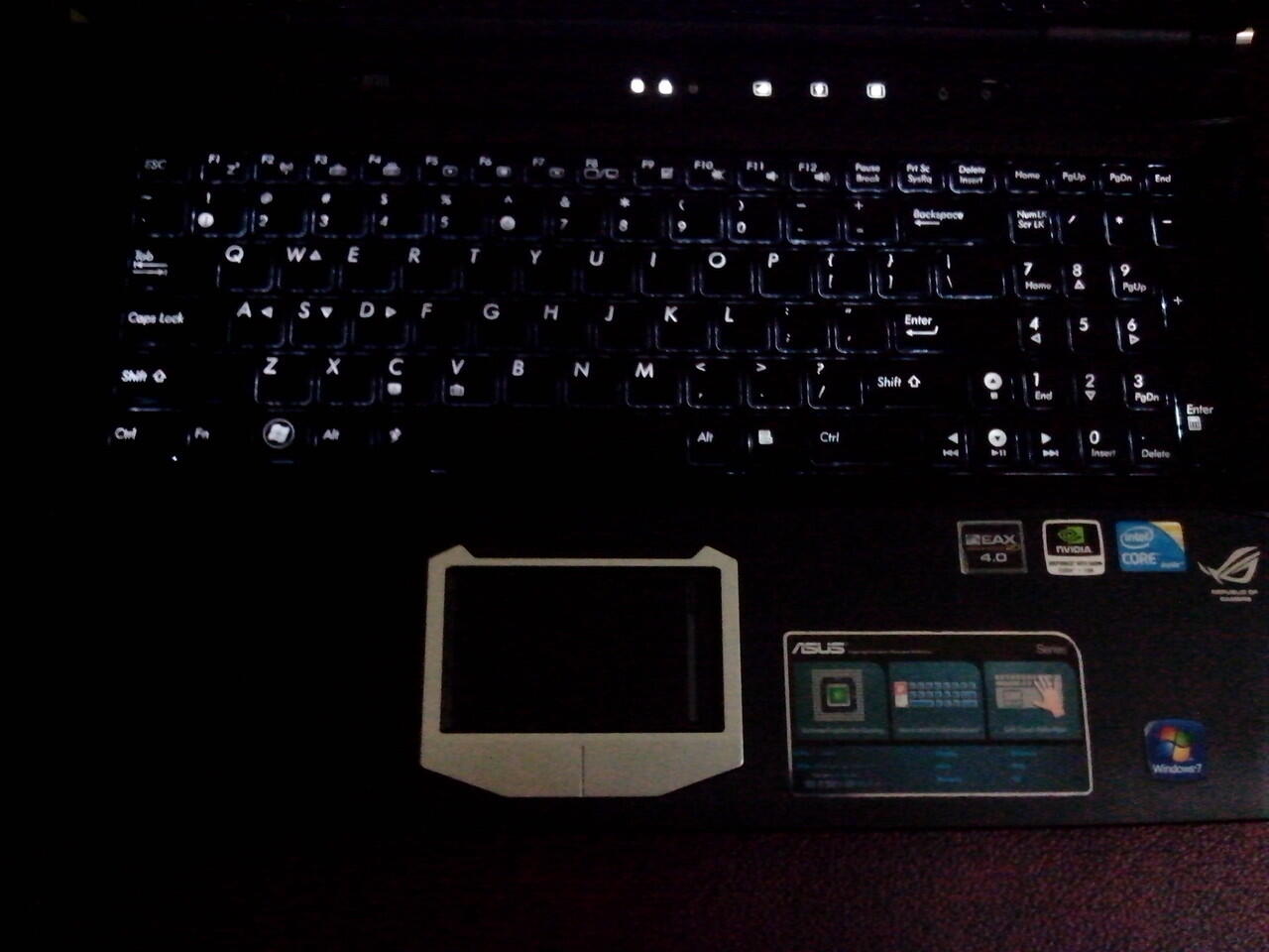 Jual Cepat Notebook ASUS ROG G51J Core I7 720QM FULLHD + 3D Excellent Performance!!!