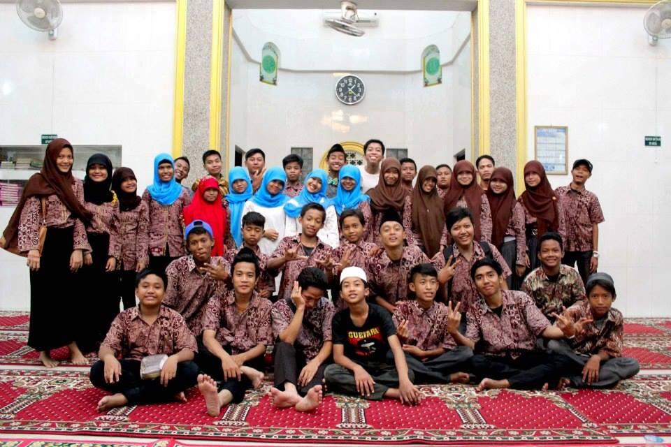 Komunitas Pengubah Bangsa