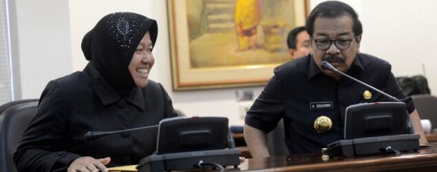 Ridwan Kamil: Ibu Risma, please jangan mundur