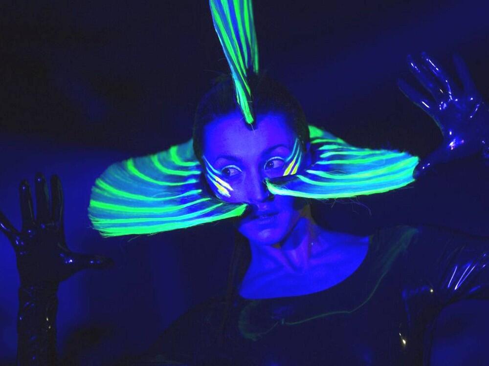 Ini baru Fashion, lain dari yang lain ! ( Nyeni banget gan )