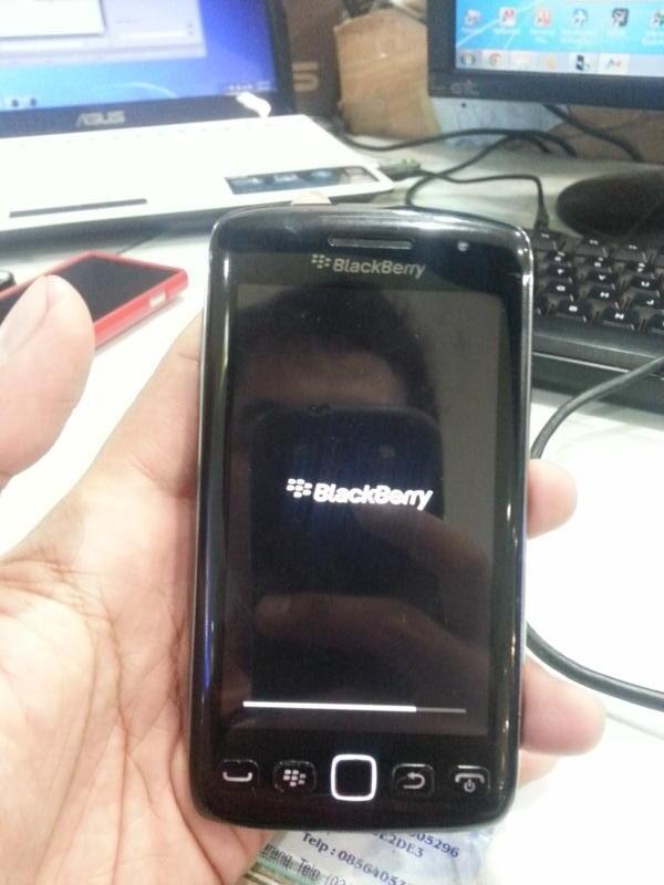 Jasa disable built in media storage Blackberry yg loading stuck 75% disini solusinya.