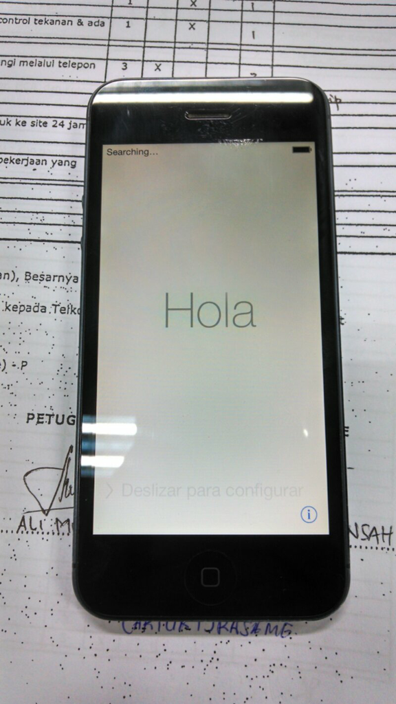 iPhone 5 black lock icloud cuman 1,75 .JKT-pusat