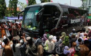 Dana Haji Triliunan Rupiah Rawan Jadi Sumber Dana Politik