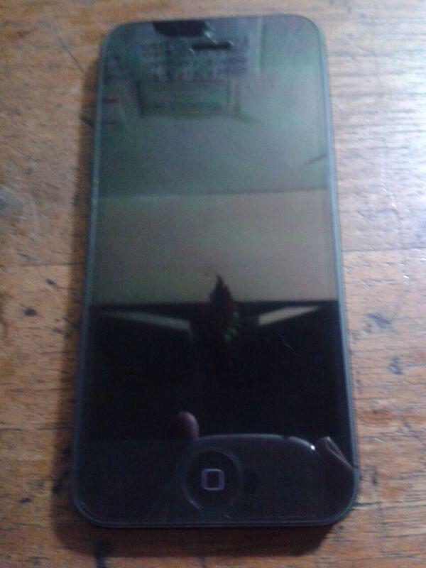 IPHONE 5 Black 16GB
