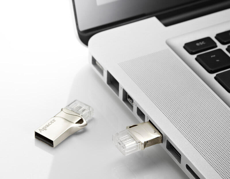 Flash Drive Dengan Interface Ganda AH173