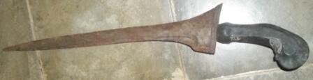 KERIS APAKAH INI ? KERIS SIAPAKAH INI ?