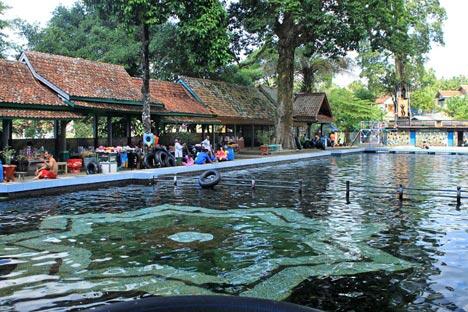 Kisah Ikan &quot;Dewa&quot; di Cibulan Kuningan Jawa Barat