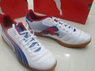 SEPATU FUTSAL PUMA POWER CAT 3.12 & PUMA V6.11, PUMA EVOSPEED SURABAYA.