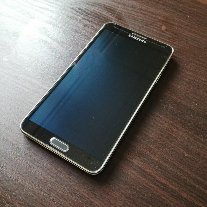 WTS : SAMSUNG GALAXY NOTE 3 (N9000) SECOND. COMPLETE + GARANSI RESMI MURAH !!! SECOND