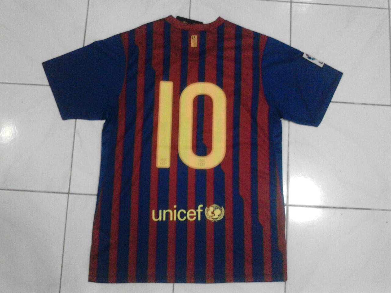 Ready Stock Jersey Retro Barca ( SURABAYA )