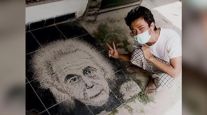 Lukis Einstein dari Abu Kelud, Taufik Ingin Warga Move On Bencana