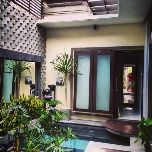 sewa villa termurah di bali bonus pemakaian mobil