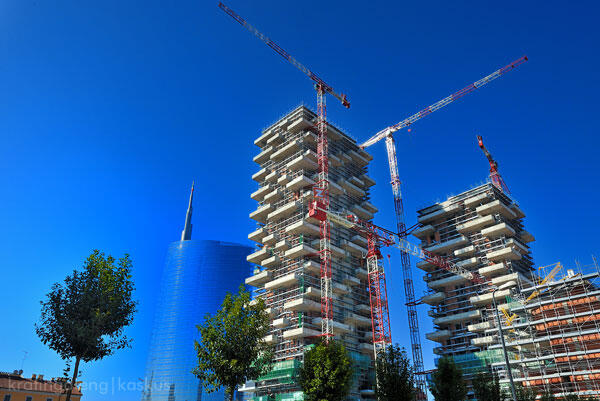 BOSCO VERTICALE: Hutan Vertikal Pertama Di Dunia &#91;CREATIVE GO GREEN&#93;