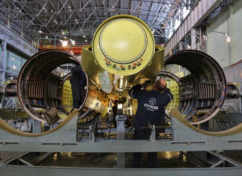 (Pic) Su - 35s dalam proses produksi.