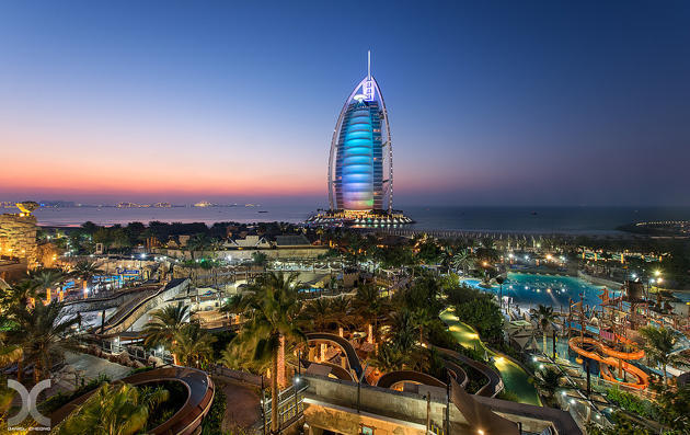 Lanskap Berwarna Dubai dari Langit