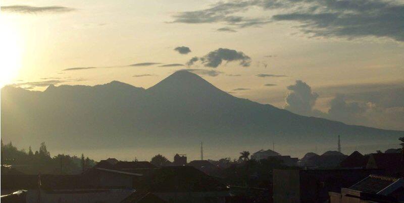 &#91;CATPER&#93; TIGA HARI MENGGAPAI MAHAMERU