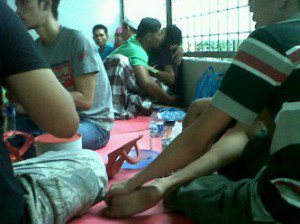 Quicky di Ruang Besuk Tahanan (pict ++)