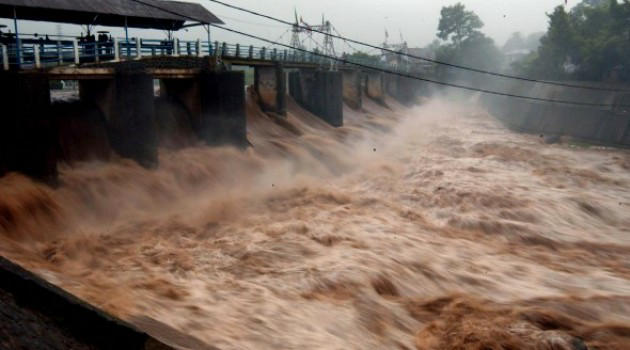 (WASPADA), Banjir Kiriman Tiba di Jakarta Nanti Malam !!!