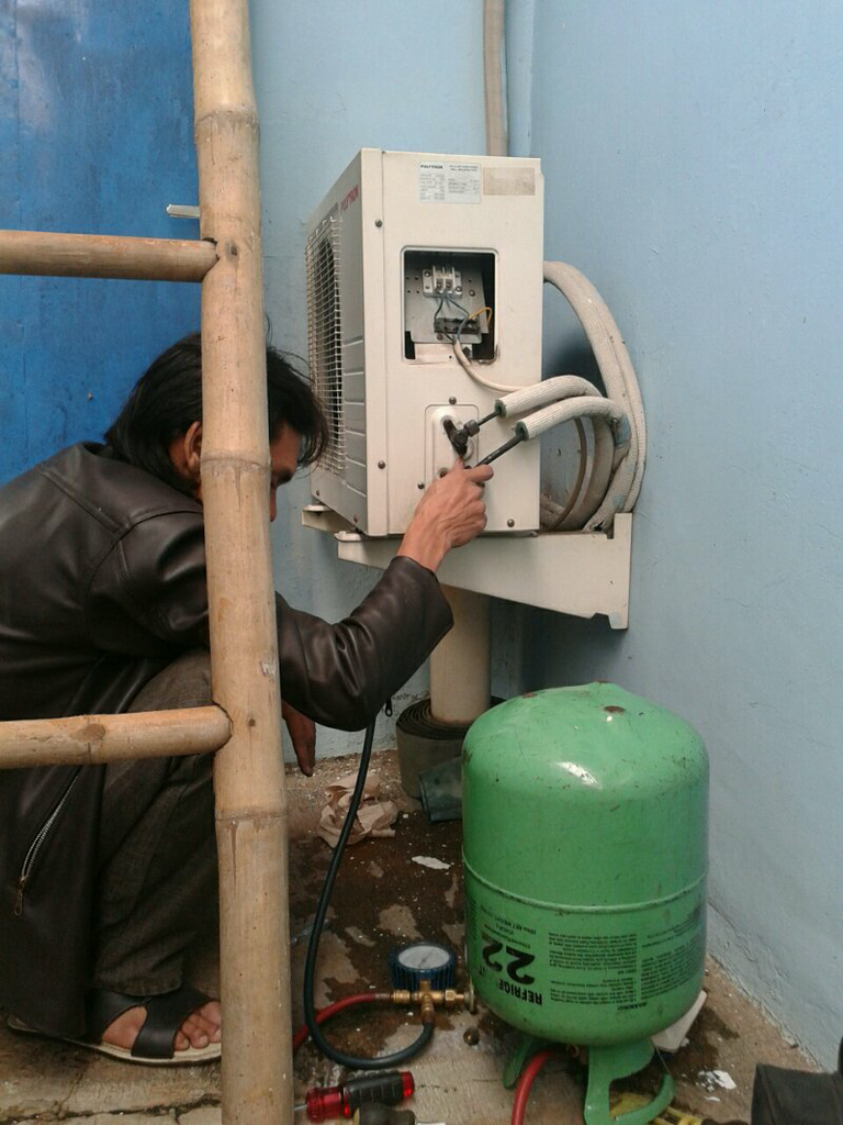 SERVICE KULKAS, AC, DISPENSER, MESIN CUCI JAKARTA