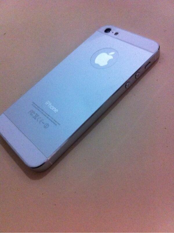 Bu iphone 5 16Gb FU minus murah solo Jogjakarta Bandung Jakarta