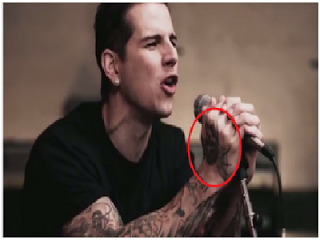 makna lagu so far away a7x