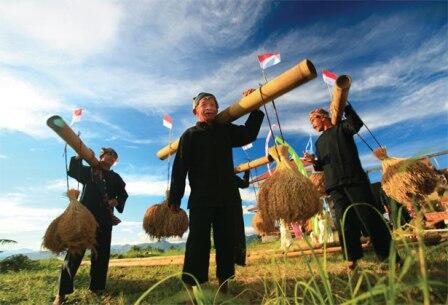 Kearifan Lokal (Local Wisdom)