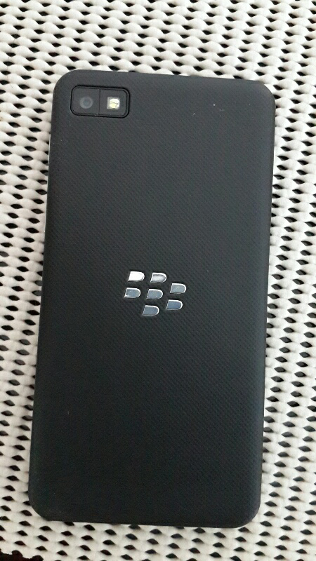 blackberry z10 second 11 bulan pemakaian pribadi