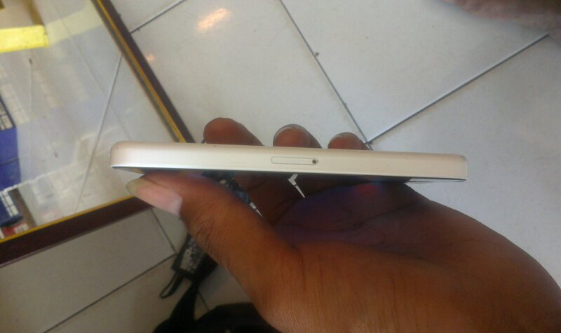 IPHONE 5C REPLIKA