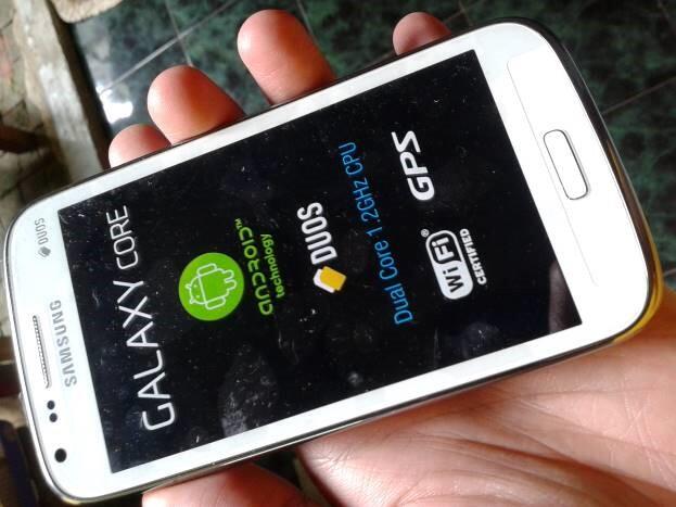 Samsung Galaxy CORE WHITE (Like New)