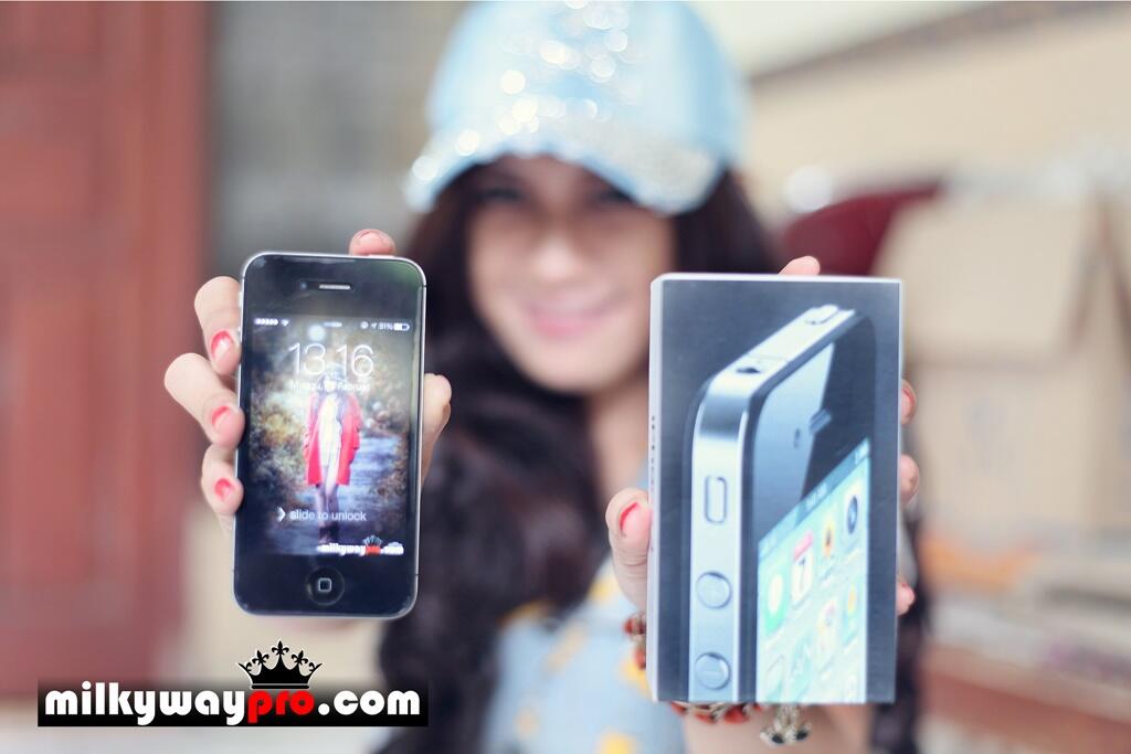DI JUAL IPHONE 4 CDMA 32 GB LIKE NEW
