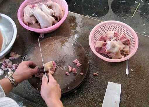 Hati-Hati gan dalam memilih ayam goreng (BISA JADI TIKUS GORENG) !!