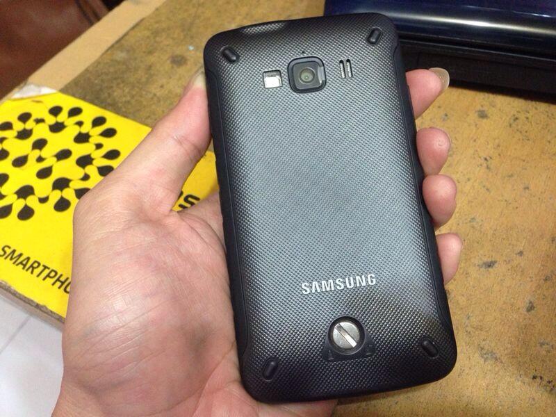 Samsung badak Rugby Smart i847 Android langka tahan air