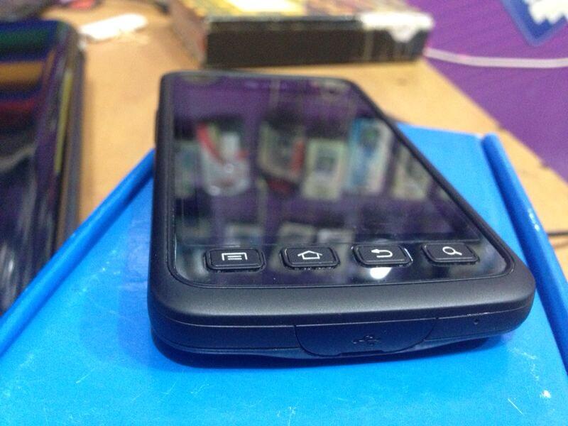 Samsung badak Rugby Smart i847 Android langka tahan air