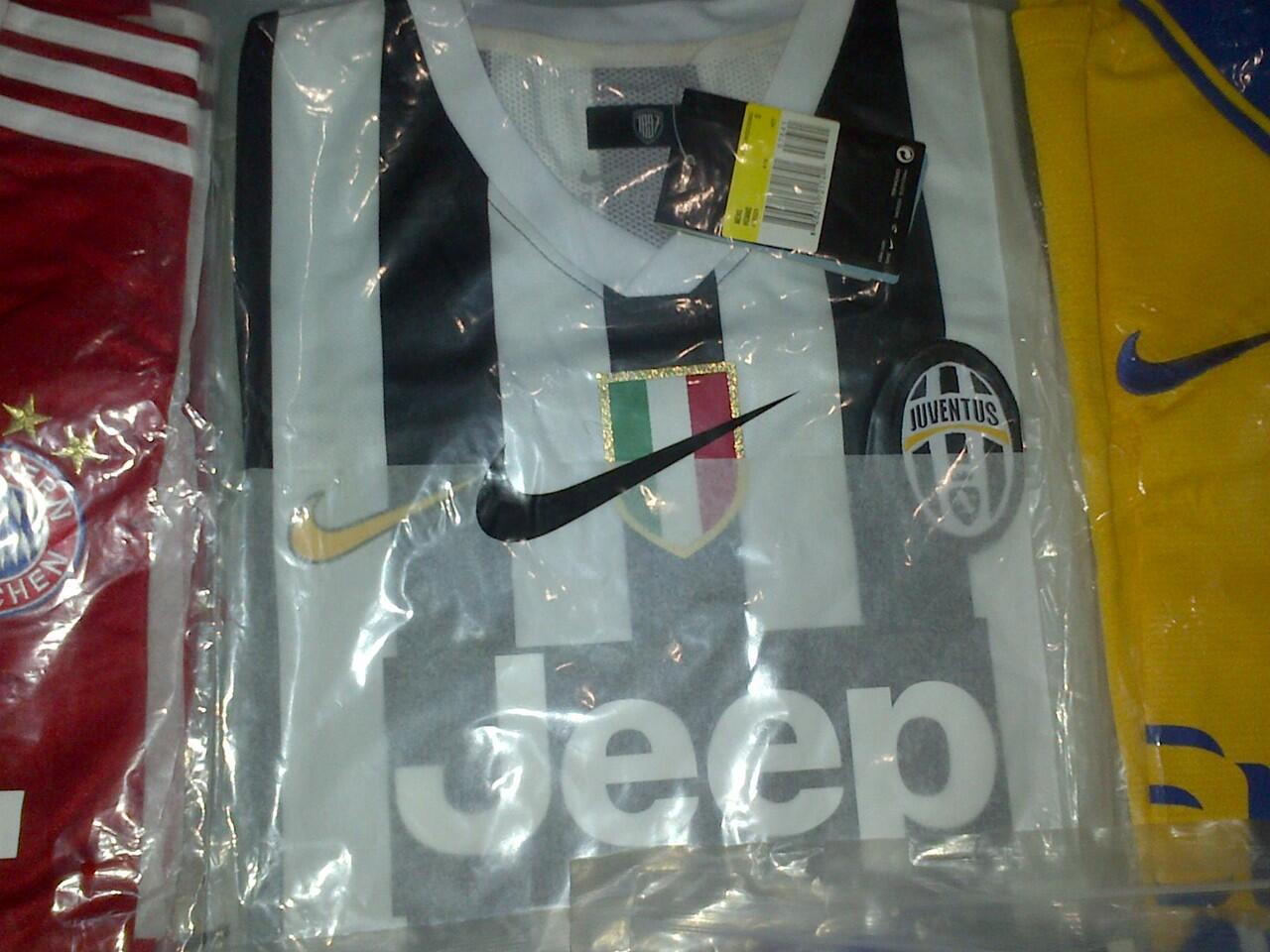 Jersey Grade Ori Juventus 13-14