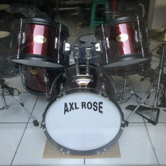 jual drum merk AXL ROSE (5pcs 7pcs rak sistem dan junior) harga terjangkau, masuk gan