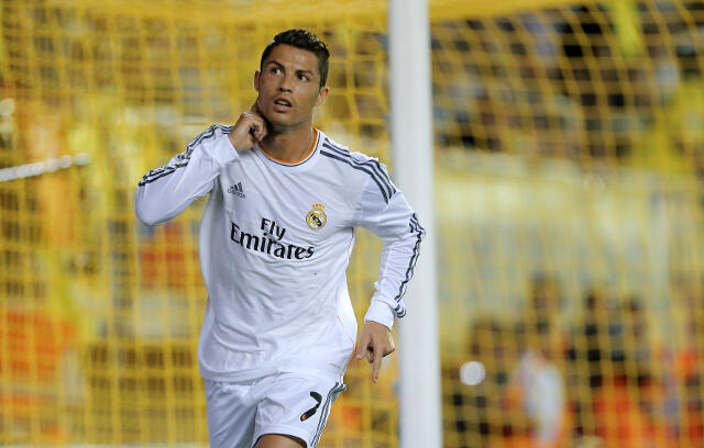 10 Striker Terbaik pada Tahun 2013