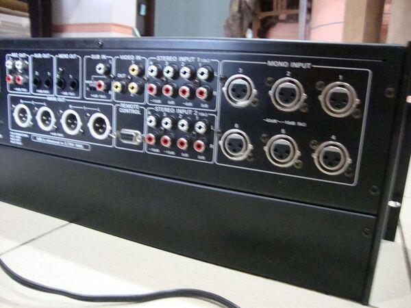 Terjual Mixer Rack Audio-Video 8 channel Stereo – Ramsa WR 