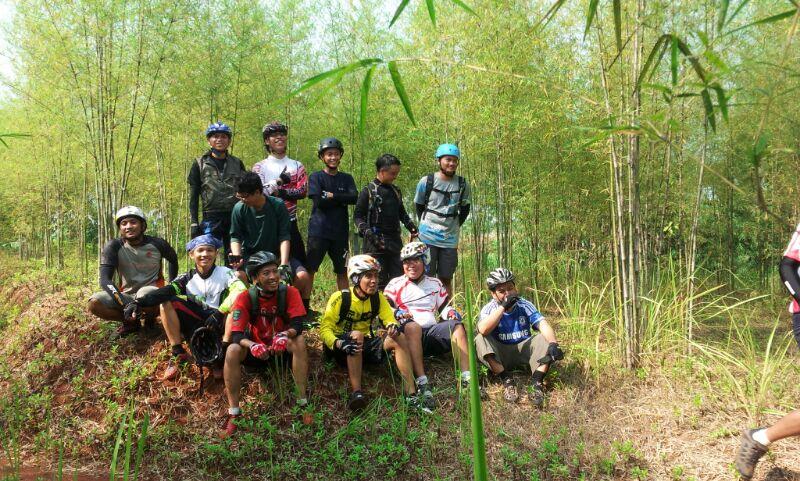 FR Gobar KosKas Tangerang: Trip to Gunung Bunder 