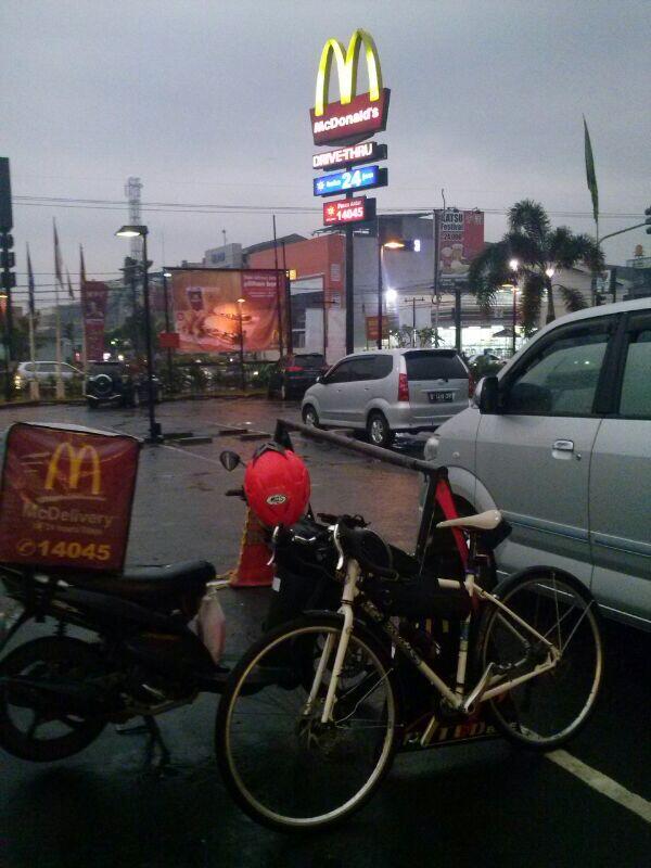 FR Gobar KosKas Tangerang: Trip to Gunung Bunder 