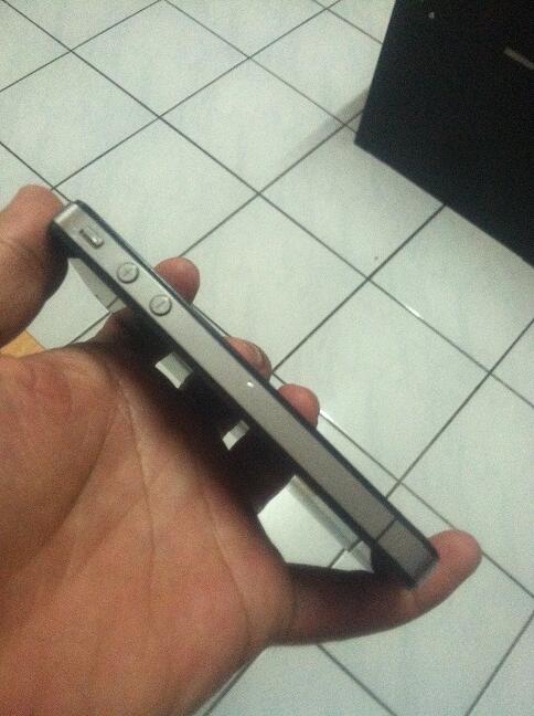 iPhone 4G 16GB FU GSM Black murah meriah