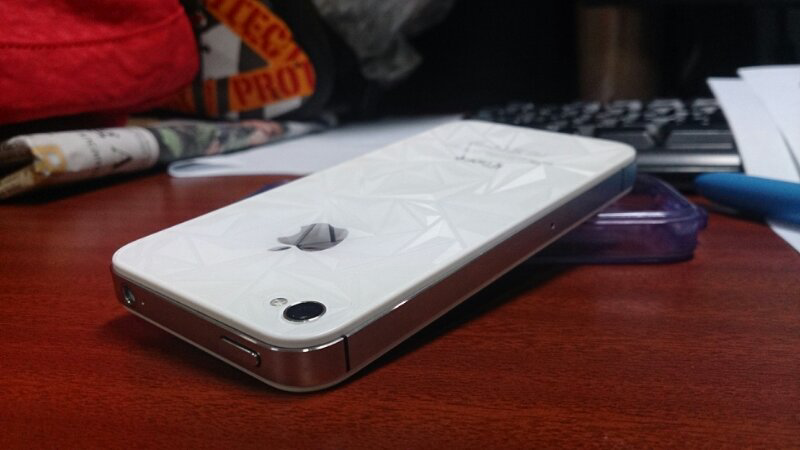 IPHONE 4S 32GB WHITE MULUS, FULSET, BANYAK BONUS