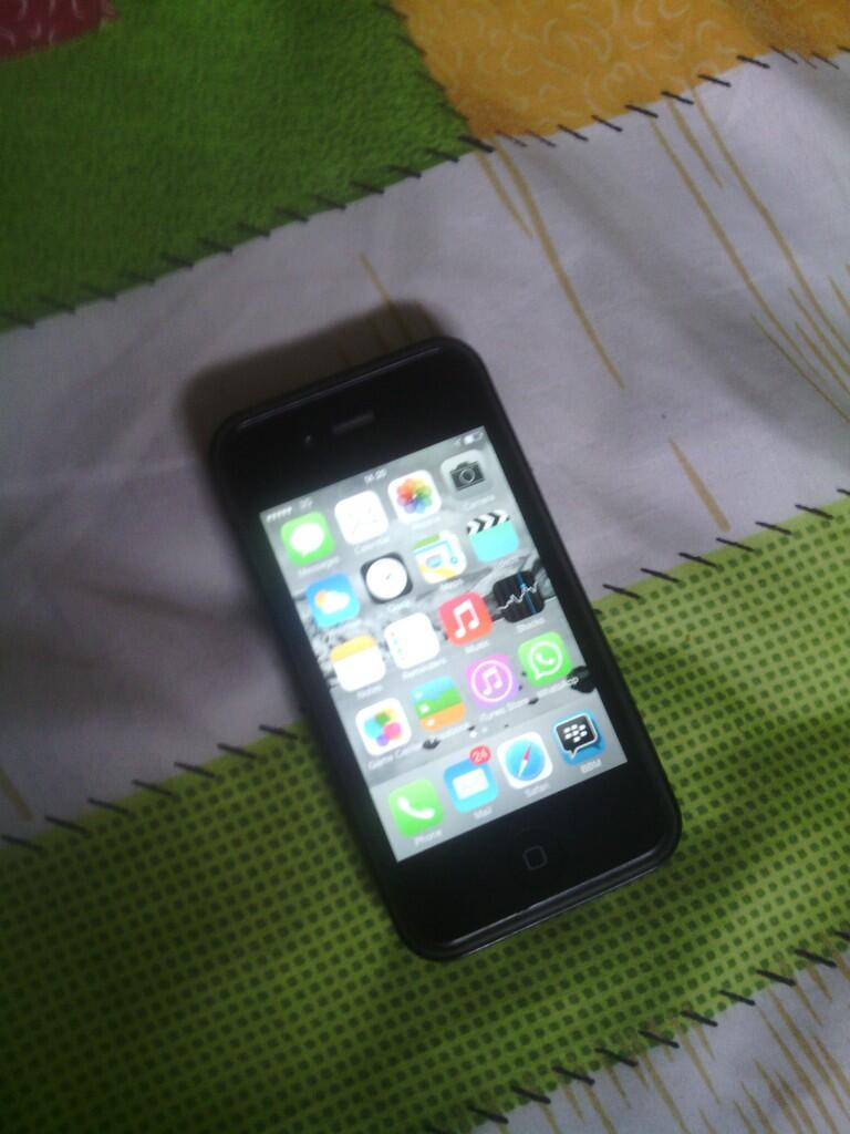 JUAL IPHONE CDMA BLACK 16GB LENGKAP MULUS