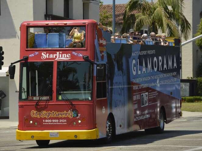 Macam-macam Bus Tingkat Wisata dibeberapa negara (agan mau naik yang mana)
