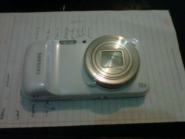 SAMSUNG S4 ZOOM WHITE BARU 2 BULAN PAKAI, MULUUUS