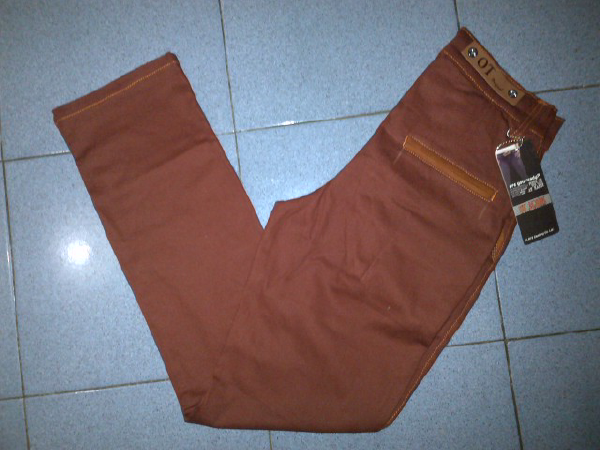 CELANA CHINO MURAH